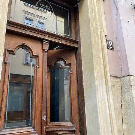 Freska Apartments Львів Екстер'єр фото