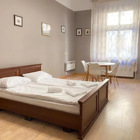 Freska Apartments Львів Екстер'єр фото